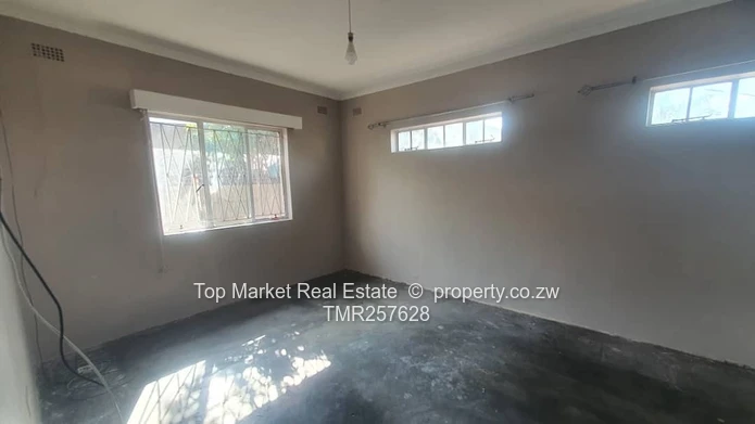 Msasa Park house for rent