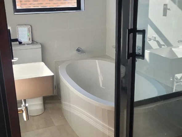 2 Bedroom Garden Flat