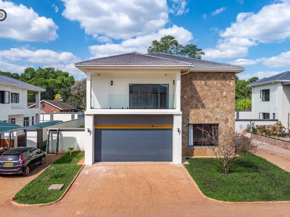 Executive Townhouses of Distinction