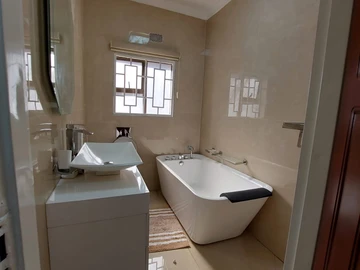 4 Bedroom Townhouse Complex
