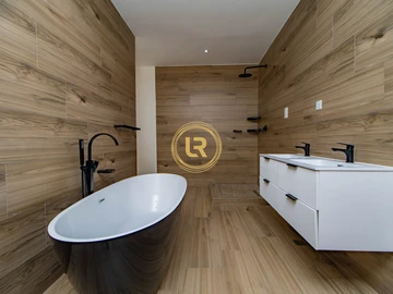 5 Bedroom Townhouse Complex