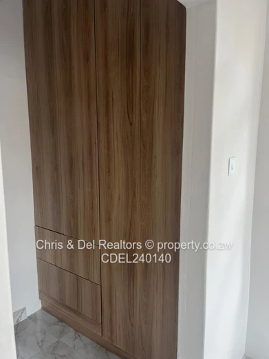 Modern 4 Bedroomed House on Corner Stand