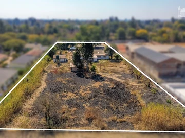 Stands & Residential Land