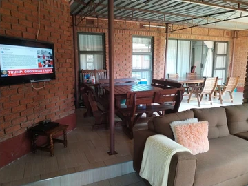 10 Bedroom House