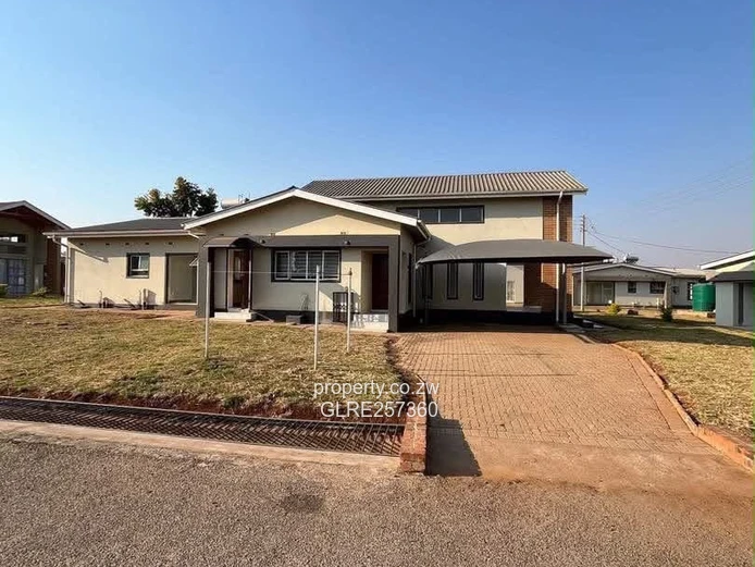 Modern 4-Bed Garden Flat in Westgate, Harare West — Borehole