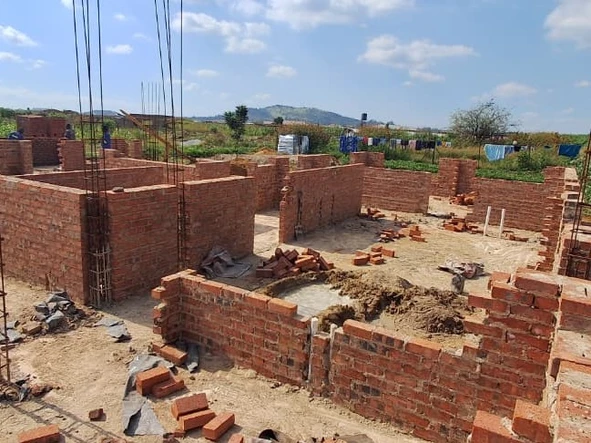 Stands & Residential Land