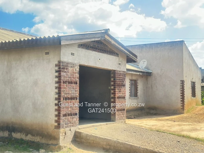 4-Bedroom House For Sale In Chitungwiza 