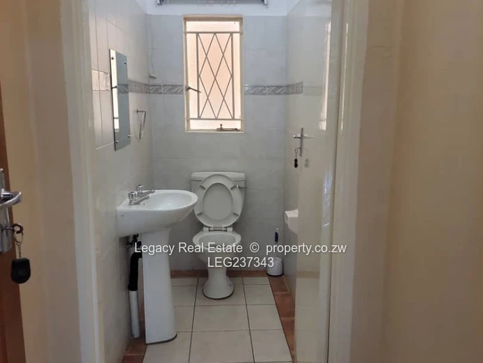 Exclusive Residence in Borrowdale Brooke Vicinity,Elegant 4-bedroom home in a Prime Borrowdale.