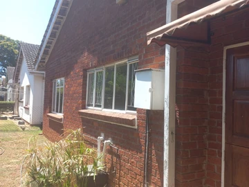 2 Bedroom Garden Flat