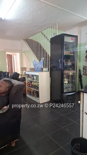 Avenues Duplex Flat $139K