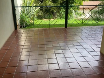 2 Bedroom Garden Flat