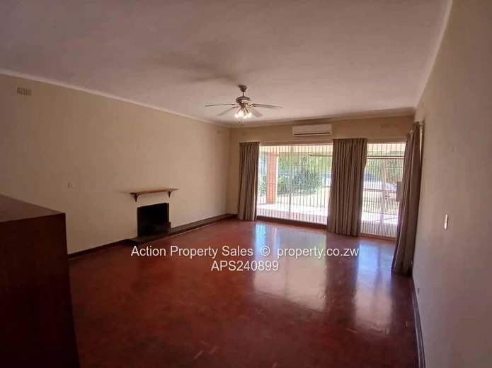 Secure Family Home In Highlands! 