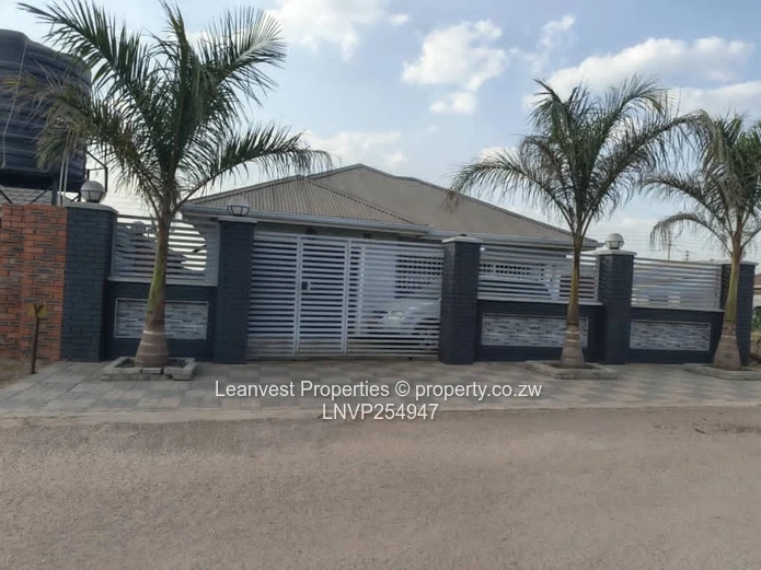 Modern House for sale in Budiriro