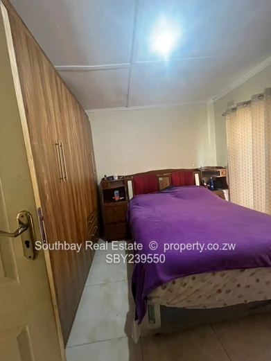 House to let (Sole Mandate)