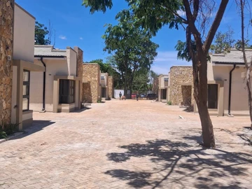 3 Bedroom Garden Flat