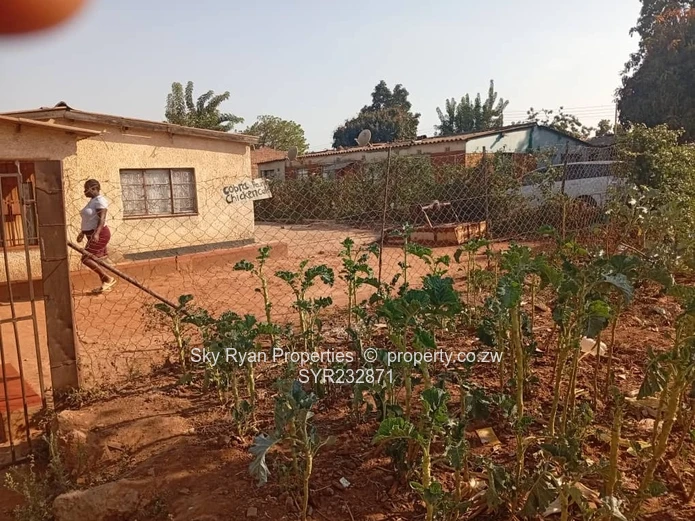 Kambuzuma 6 House For Sale