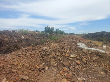 Stands & Residential Land