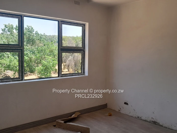 3 bed All En Suite Ultra Modern 