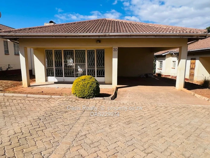 Townhouse For Sale In Kamfinsa, Greendale