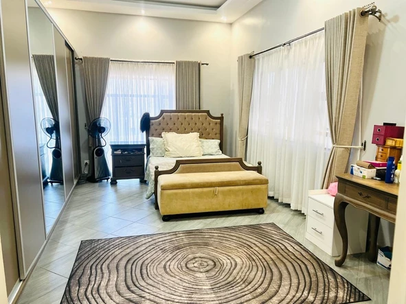5 Bedroom Townhouse Complex