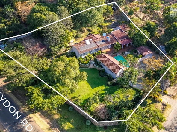 6 Bedroom House