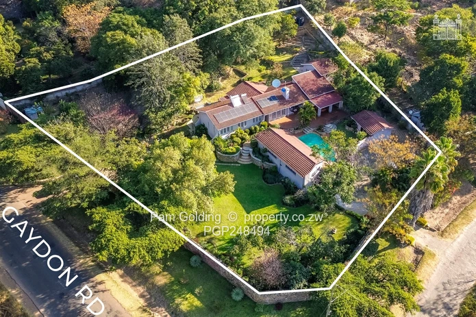 6 Bedroom House With Excellent Water (Sole Mandate)