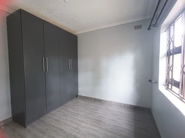 3 Bedroom Garden Flat