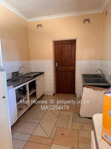 House for sale in Gunhill 