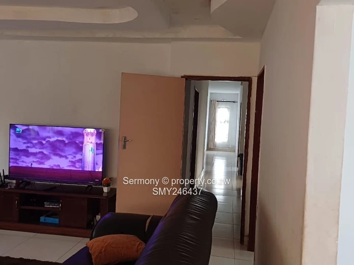 Spacious Home For House