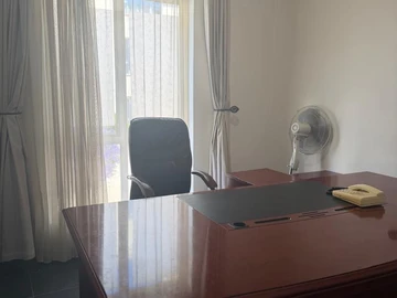 3 Bedroom Flat & Apartment