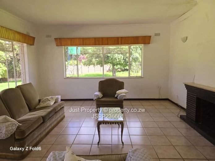 Eastlea House To Rent