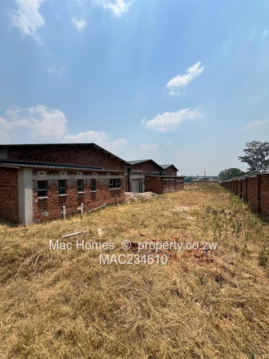 Warehouses in Msasa available