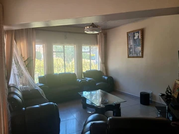 4 Bedroom Garden Flat