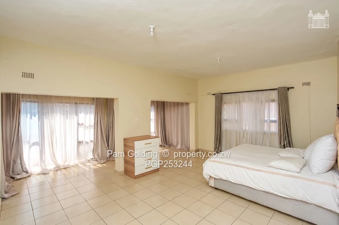 Unique Dual-Apartment Property
