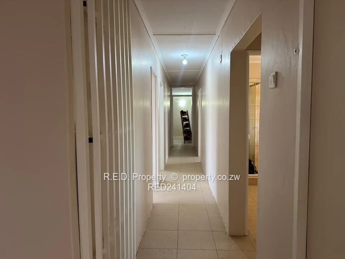 Space, Security, and Investment Potential in One In Manningdale!