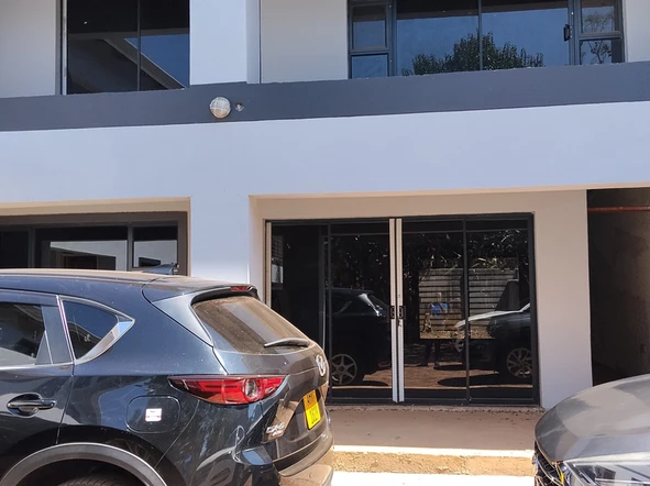 3 Bedroom Flat & Apartment