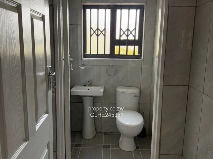 3-Bed Cottage to Rent in Mount Pleasant — Borehole