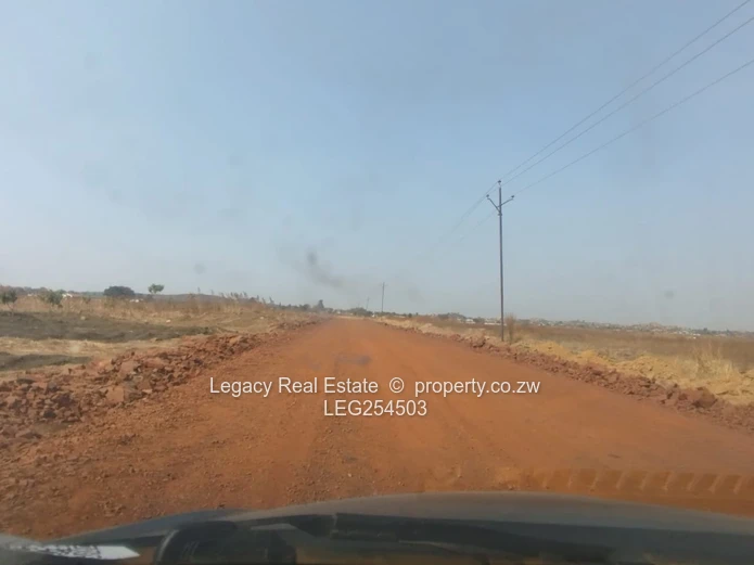 Prime 300 to 600m² Somerby Estate Stands For Sale — with Water & Sewer