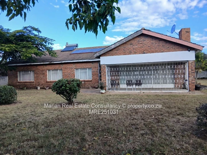 3-Bedroom House, Burnside FOR RENT 