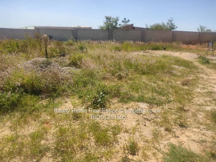 Southlea park commercial property for sale