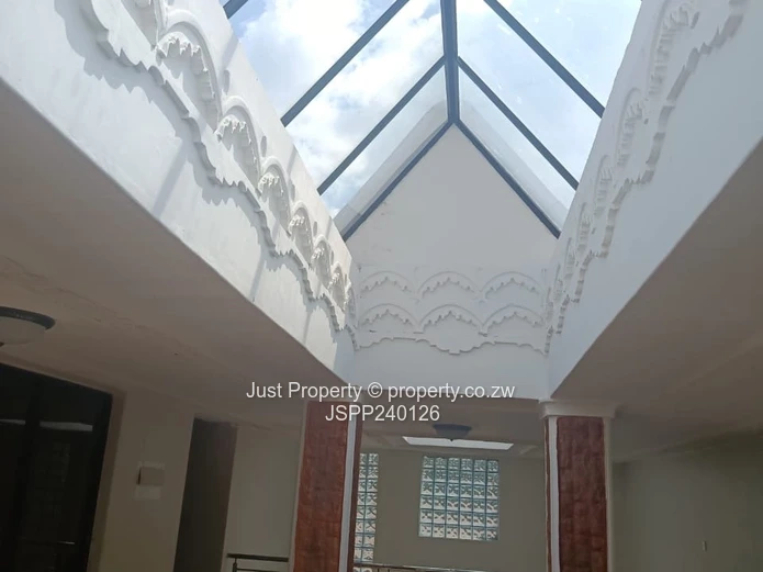 Ready to Move in Luxury Home