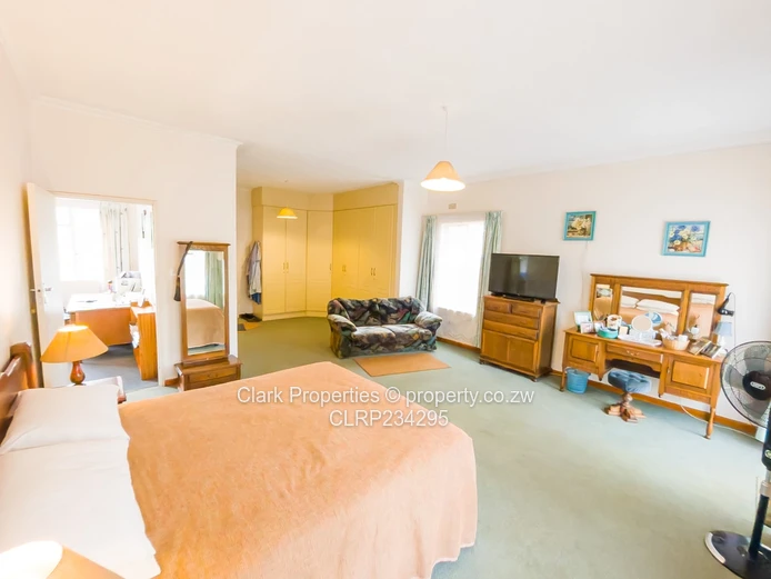 Solid 4 Bedroom Double - Storey Family Home! (Sole Mandate)