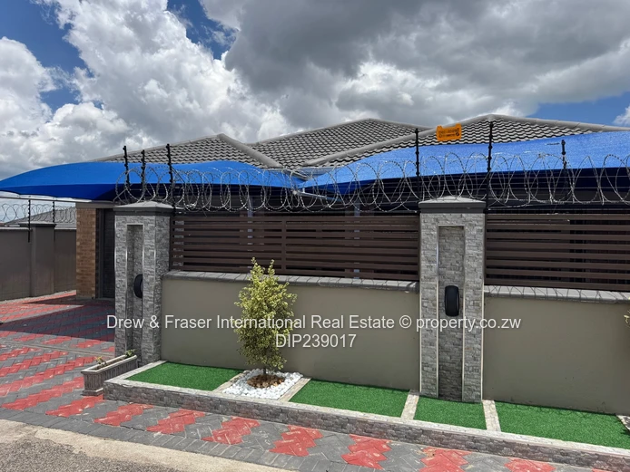 Modern 4-Bed, 3-Bath Home in Mabvazuva, Ruwa - Borehole & Double Garage