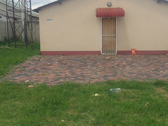 2 Bedroom House
