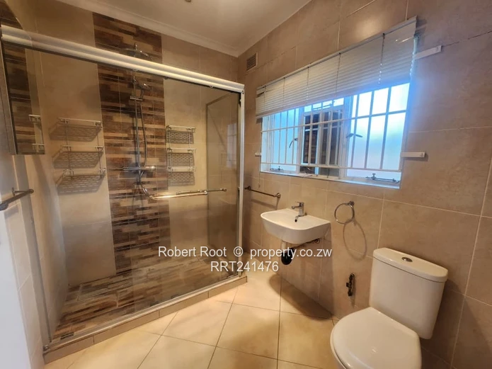 4 Bedroom House With Pool For Rent In Mt Pleasant