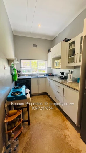 Golden Oldie Family home with Cottage (Sole Mandate)