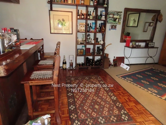 Top drawer location – 4 Bedroom Family Home in Highlands!