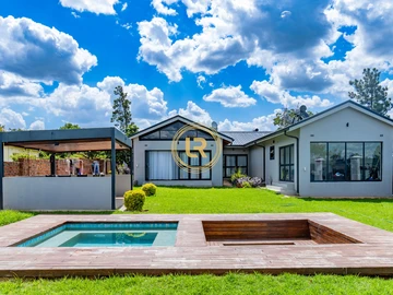 3 Bedroom Townhouse Complex