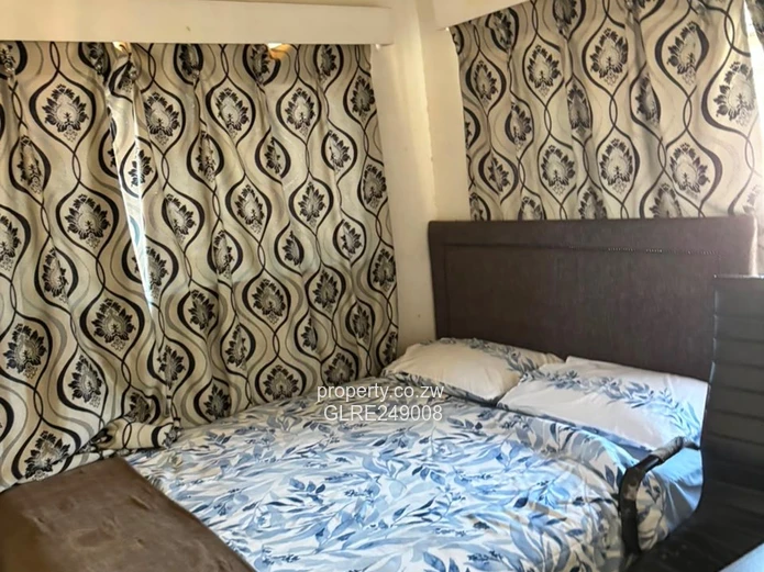 Sunny 3-Bed Avondale Flat with Garden & Borehole