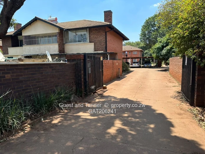 2-bedroom duplex Flat for rent in Belvedere